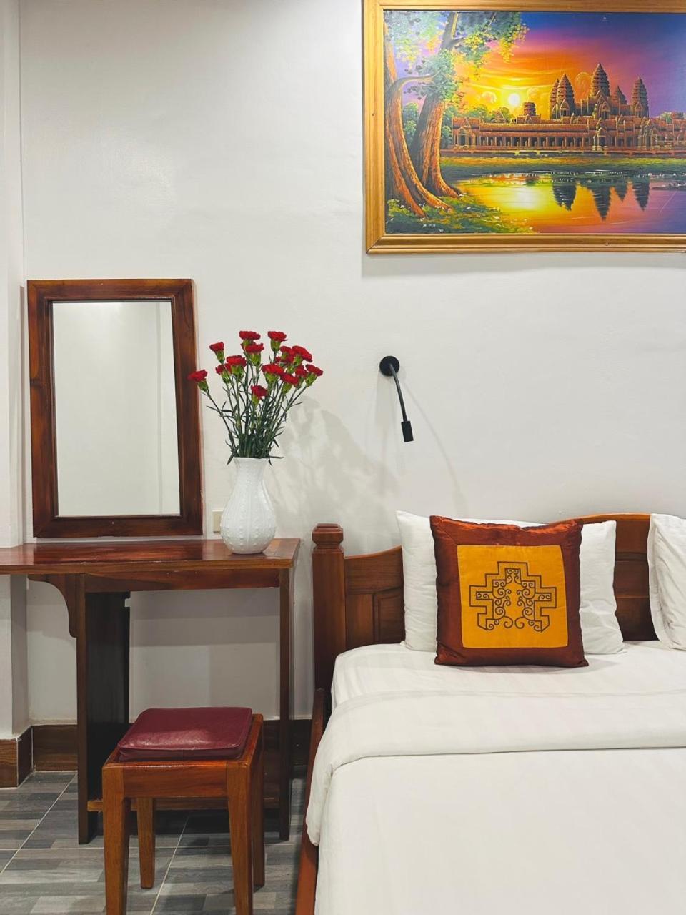 Luang Prabang Oudomlith Villa & Travel Exterior photo