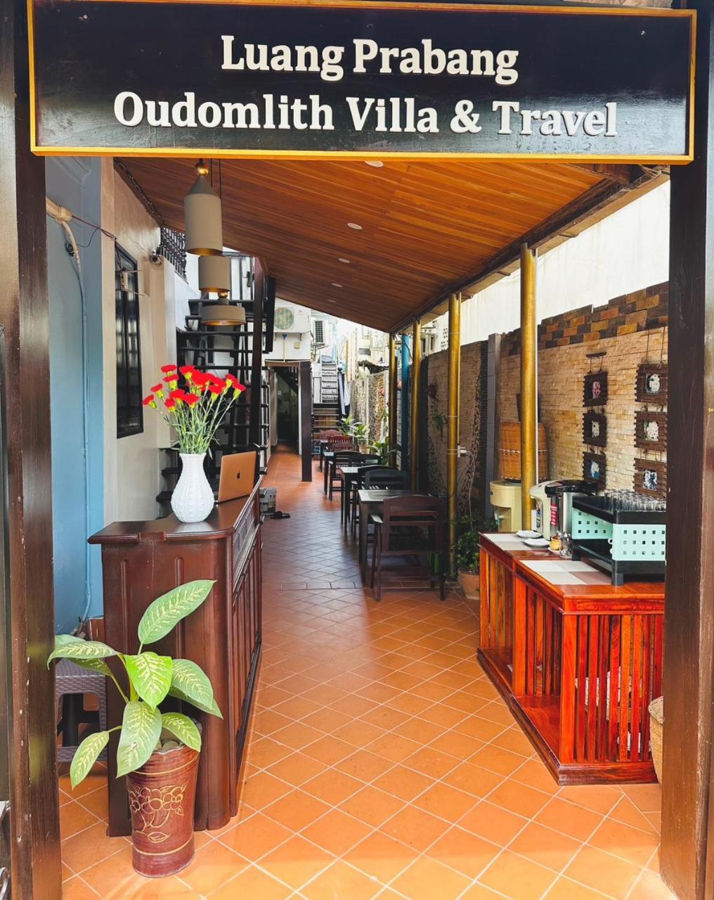 Luang Prabang Oudomlith Villa & Travel Exterior photo